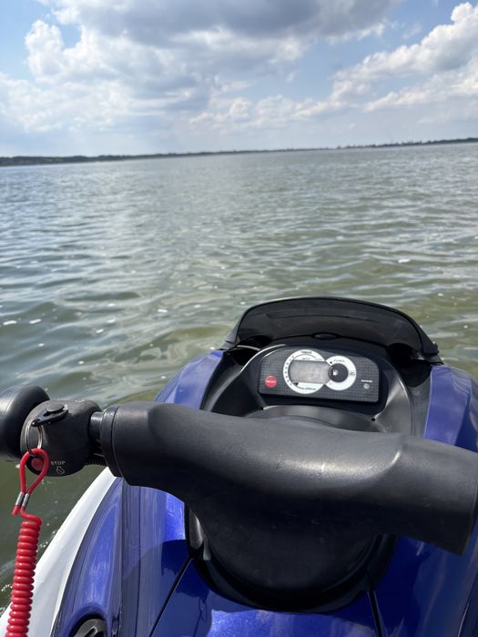 Skuter wodny Yamaha GP1200R WaveRunner
