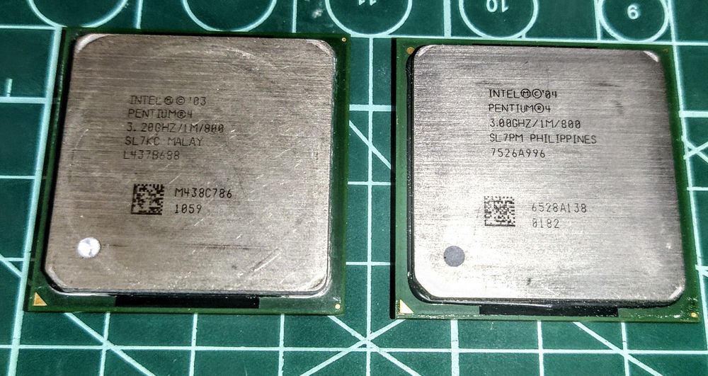 CPU Processors Socket 478: Pentium 4 up to 3.2 GHz and Celeron up to 2.4 GHz64740901044993121
