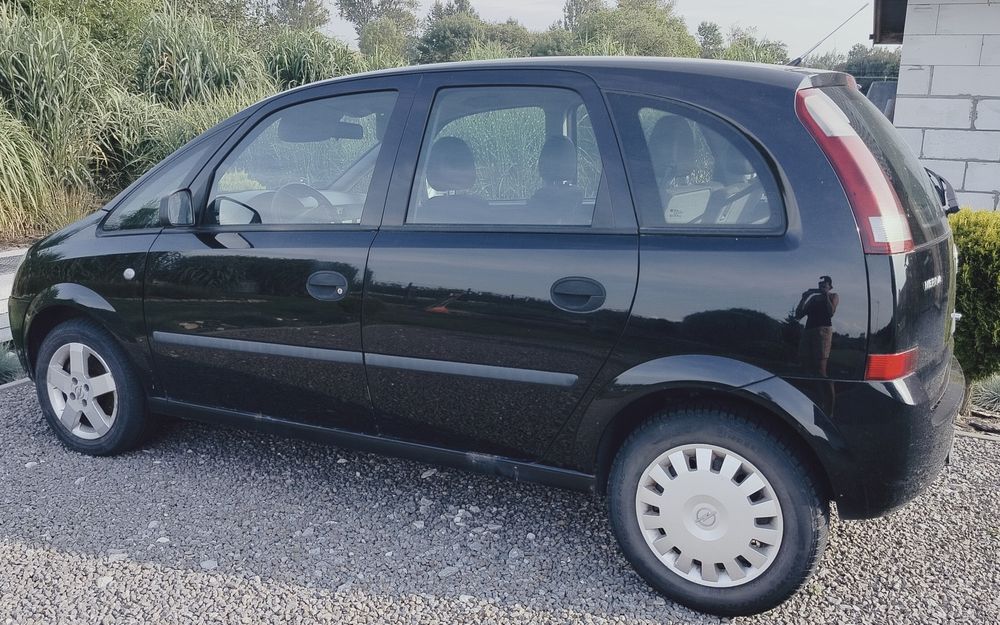 Opel Meriva jeździ ale do naprawy