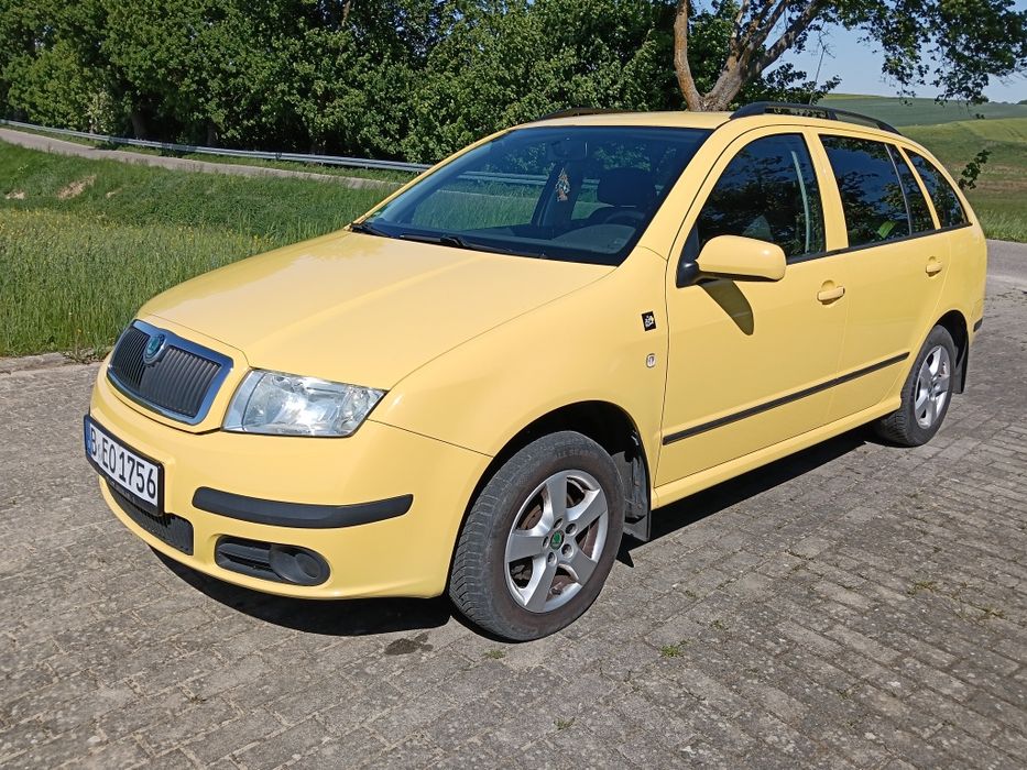 Skoda Fabia combi lift 1.4 benz klima alufelgi hak