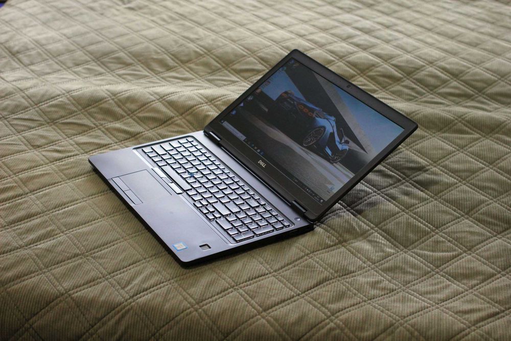 Dell 5591/2020г/Intel Core i5-8400H 8x/Nvidia MX130 2GB/16GB/SSD512/АКБ 6ч/15.6 ipsFHD