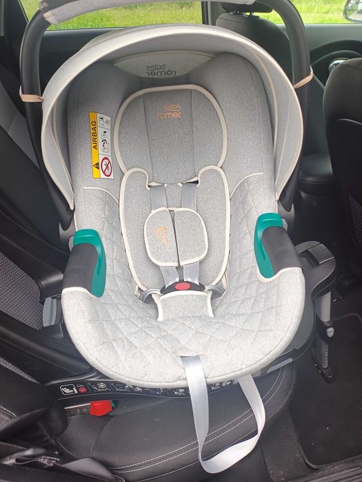 Fotelik/Nosidełko Britax Romer Baby-Safe 3 i-Size 0-13 kg Nordic Grey