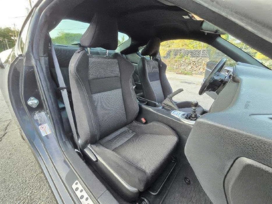 Toyota GR86      2017