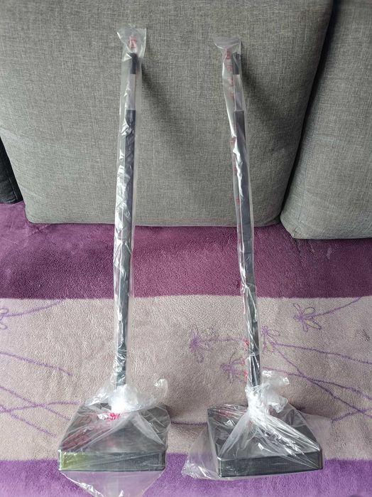 Podstawa z głośnikami Philips PTA860 do telewizora