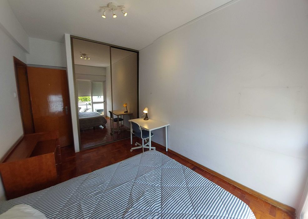 Quarto para Casal