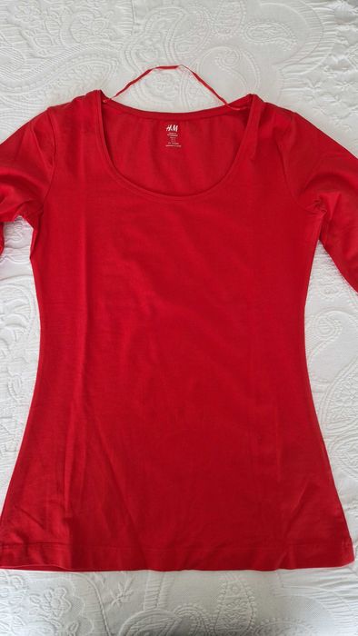 Camisola vermelha gola redonda, H&M, tamanho S, nova