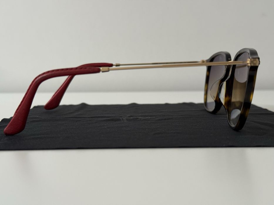 Óculos Ray.Ban com colaboração da Ferrari