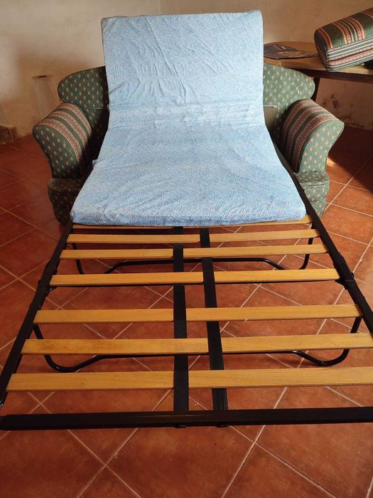 Sofa- cama como nova