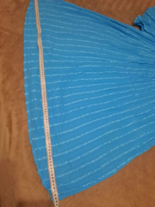 Бесподобна сукня шикарного кольору