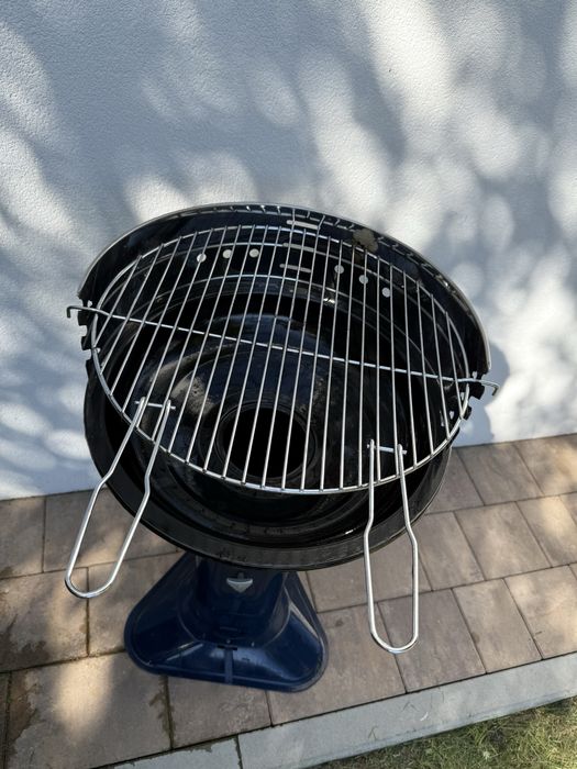 Grill kolumnowy granatowy