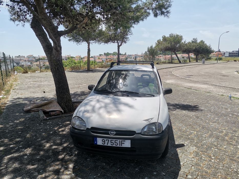 Opel corsa B 1.7 Gasóleo