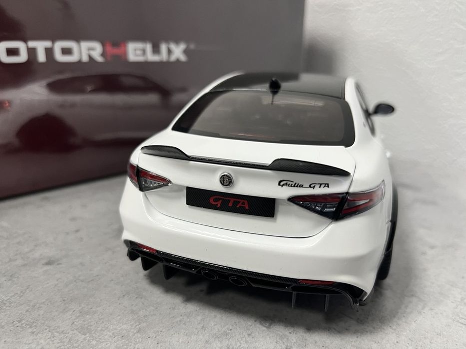 Alfa Romeo Giulia GTA Motorhelix 1/18: 8 500 грн