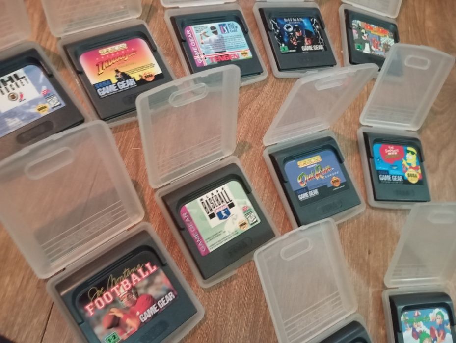 Para venda Sega game gear e 15 jogos