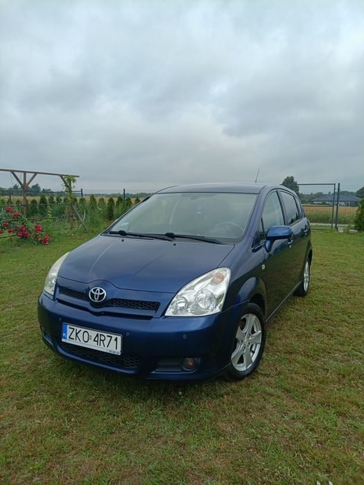 Toyota Corolla Verso 1.8 benzyna Przegląd rok Przebieg 190tys  7osobowe Bogate wyposażenie