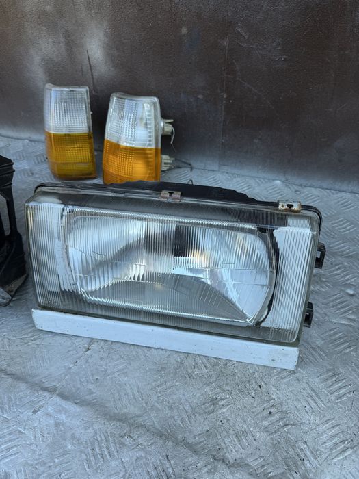Фара оптика Вольво 740 год 1988 volvo 740 gl