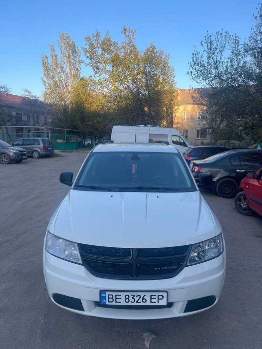 Продаю автомобіль Dodge Journey 2018