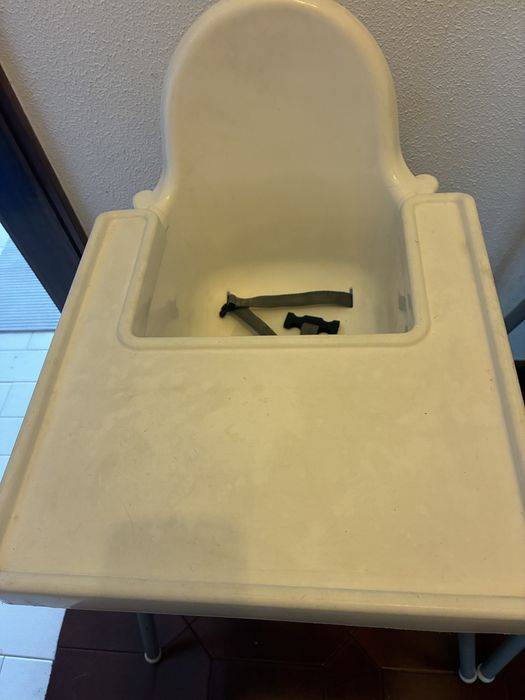 Cadeira de Refeição Ikea.
