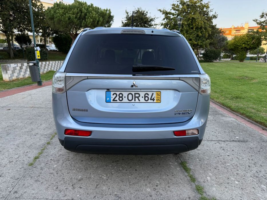 Mitsubishi outlander