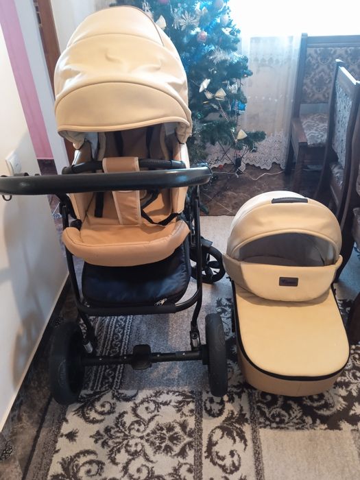 Продам коляску 2в1