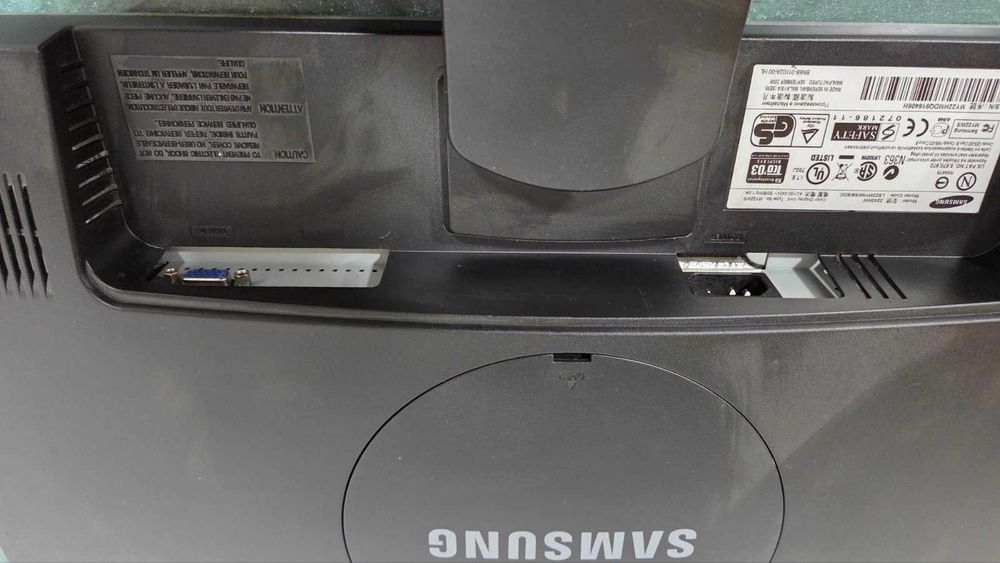 Монитор LED, "SAMSUNG 2243nw", 22 д,