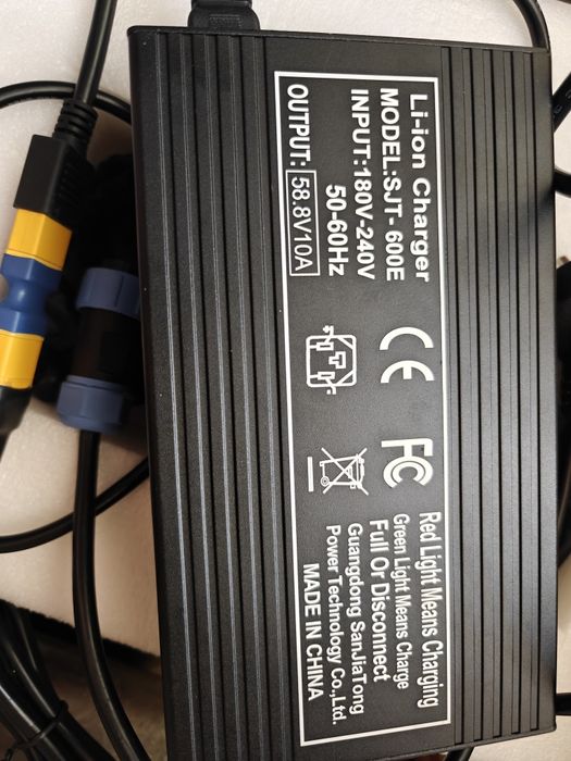 Зарядна станція Bluetti AC200P 2000 ват