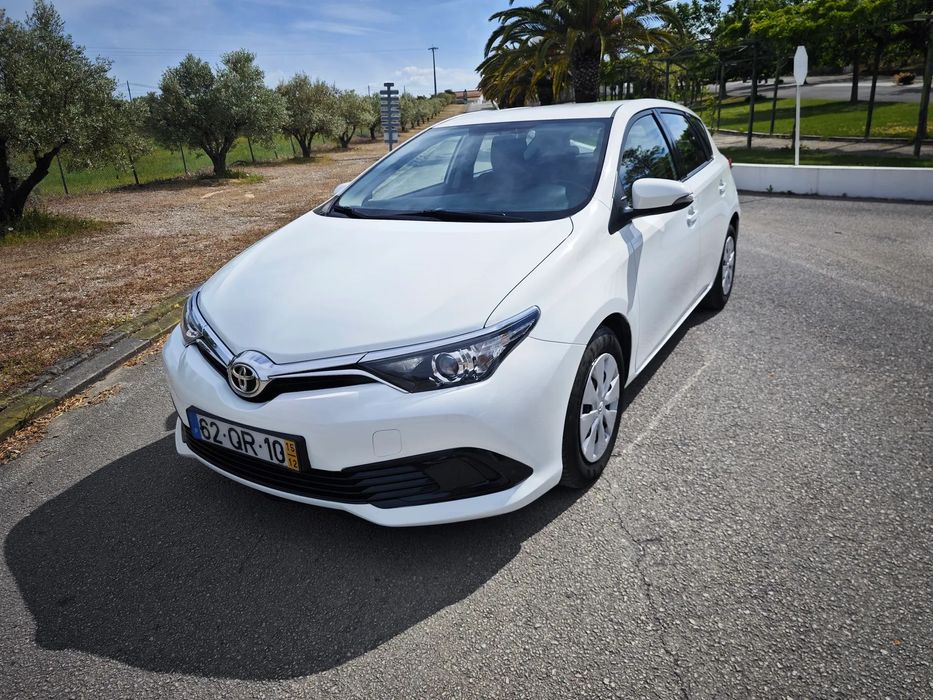 Toyota Auris 1.4 D-4D ACtive+AC