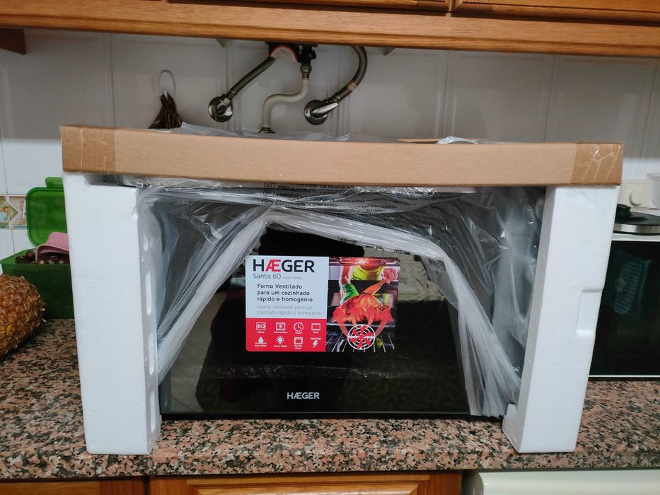 Forno Eléctrico HAEGER 60 Litros - NOVO