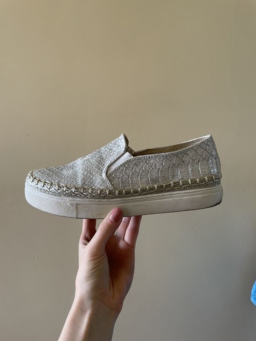 Srebrne espadryle