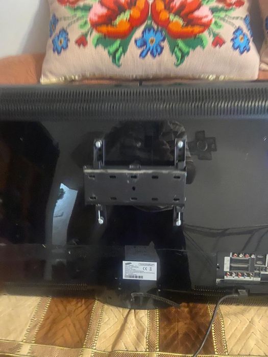 Телевізор SAMSUNG 40ʼʼ