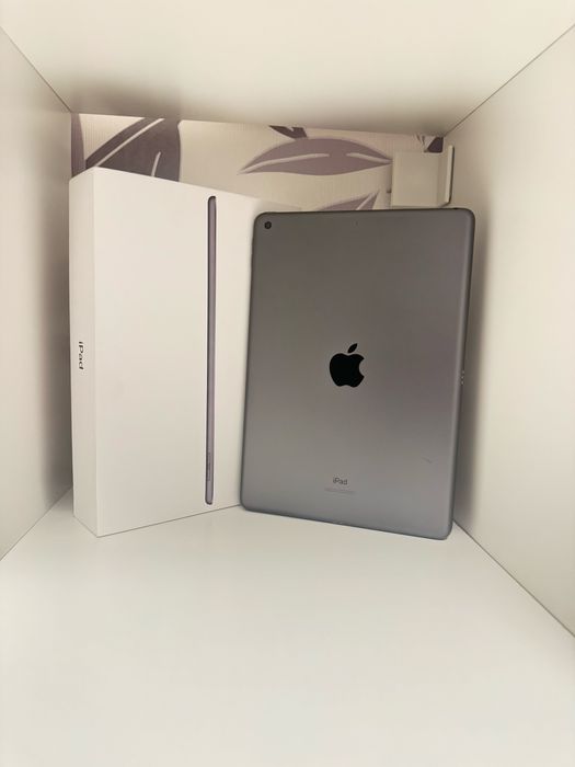 Ipad 8 продам 32 gb