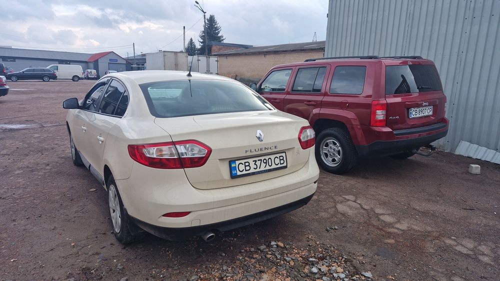 Продам Рено флюенс
