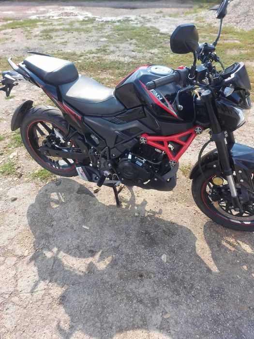 Мотоцикл ліфан SR 200