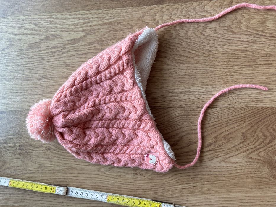 Ciepła dzianinowa czapka zimowa 5.10.15 z wiązaniem rozmiar 50-52