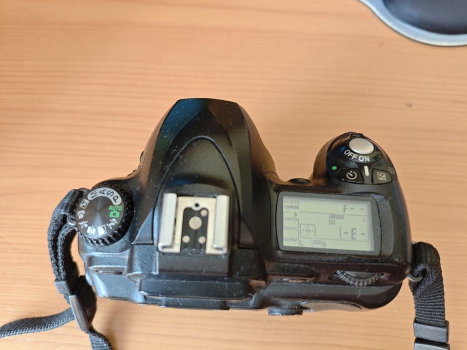 Фотоапарат Nikon D50