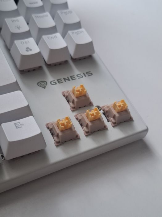 Klawiatura GENESIS Thor 303 TKL Outemu Peach Silent Biały