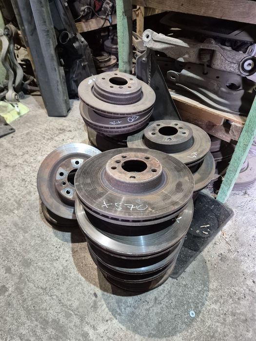 Tarcze hamulcowe bmw e90 e91 e92 e93 e87 e60 e61 x5 x6 x1 x3
