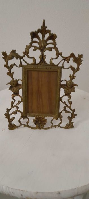 Molduras em Bronze antigas