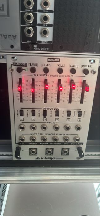 Intellijel Mutamix - eurorack