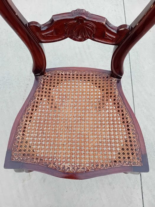 6 cadeiras românticas em palhinha