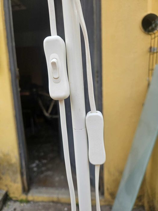 Candeeiro Branco Alto