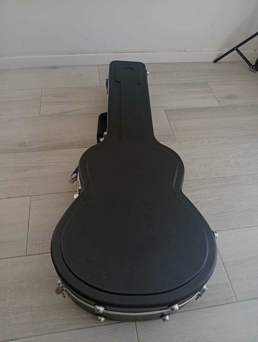 Guitarra Flamenca Espanhola GUISVAL, n.o132, anos 80 + Hard Case