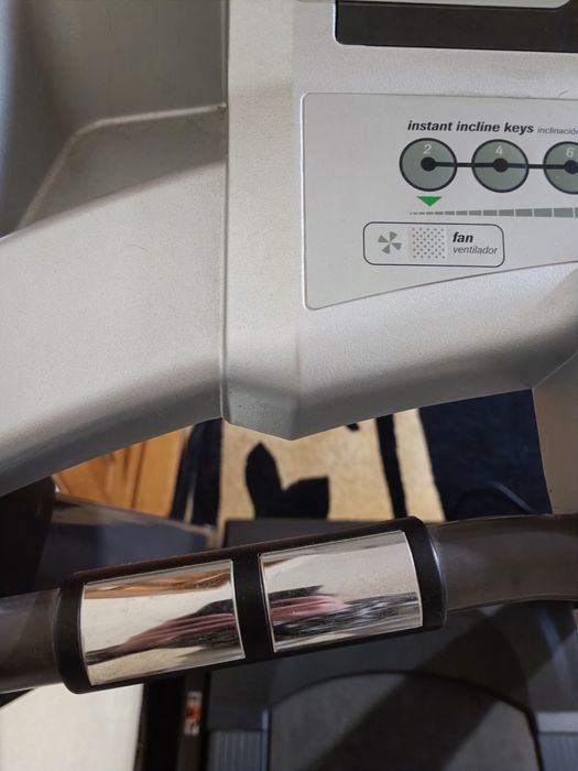 Бігова доріжка BH Fitness F1 — відмінний стан, майже не використовувал