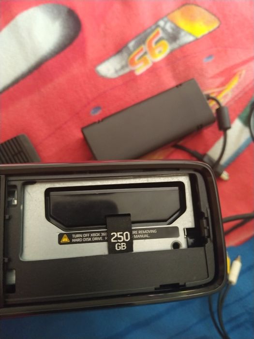 Xbox 360 Slim Console64170828549634122