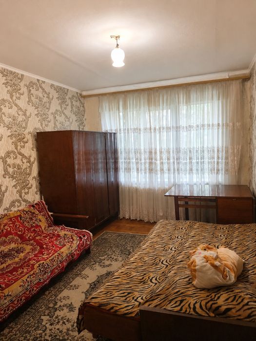 2к квартира на Вишенці- пр. Космонавтів