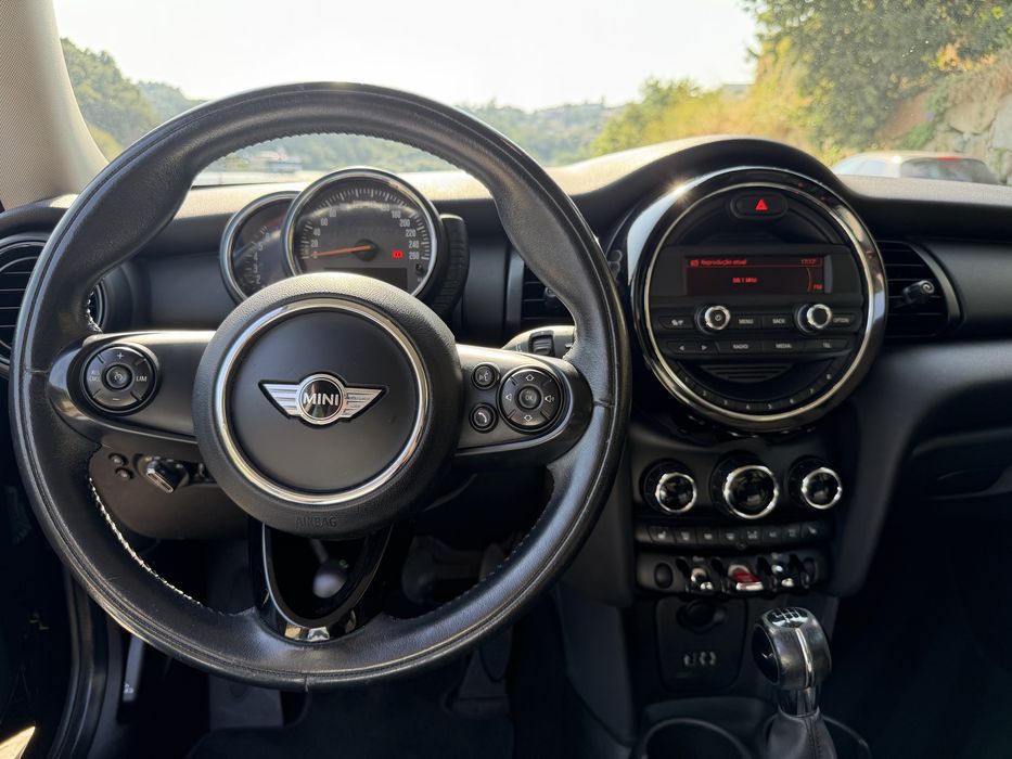 Mini One (ano: 2015)