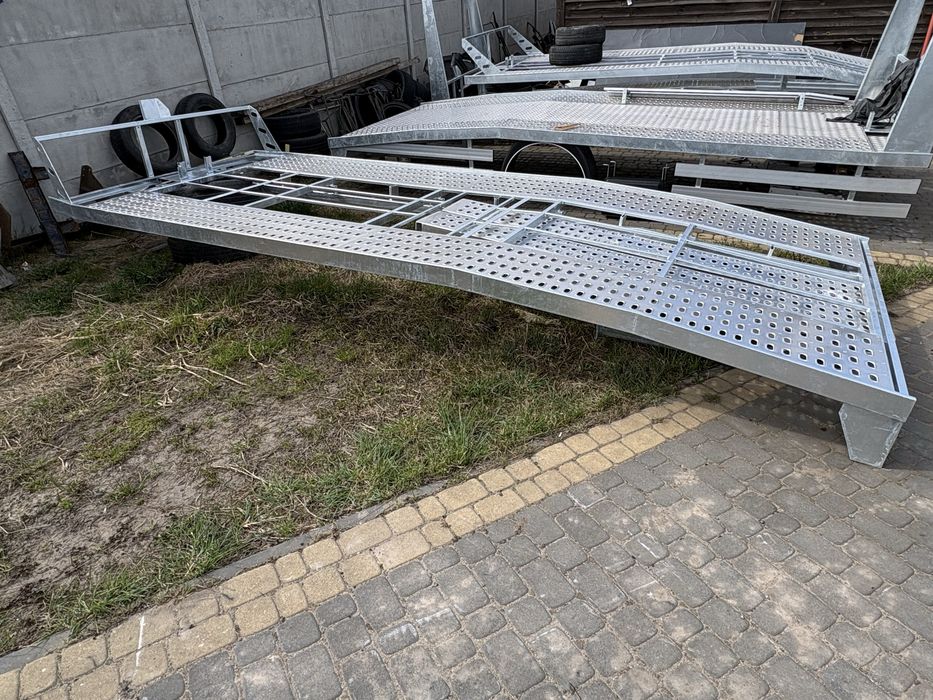 Najazd zabudowa Autolaweta iveco Daily  Aluminium ocynk 5m Nowy