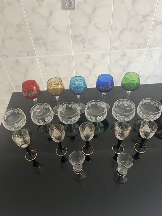 17 Copos de vários tamanhos