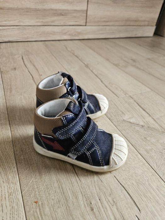 Buty jesienne chłopięce rozm. 22 Bartek
