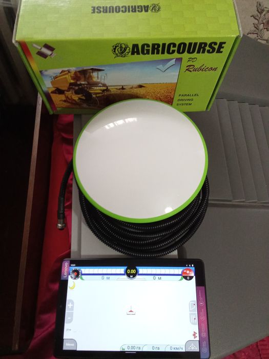 Агронавігатор Agricourse.  Курсовказівник для трактора