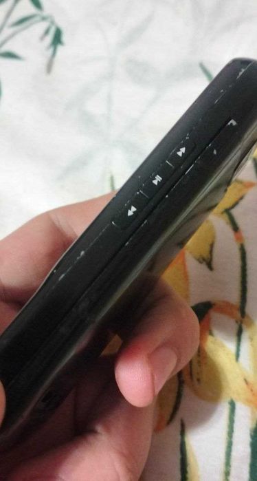 Кнопочний телефон More Z800 (китайська Nokia 6303)